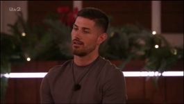 Love Island - Season 10 Episode 31